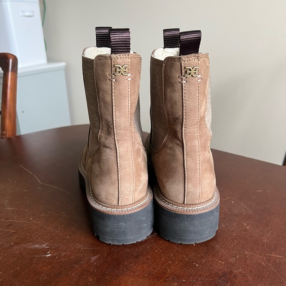Sam Edelman Laguna Chelsea Boot- women’s size 9 - Picture 2 of 4